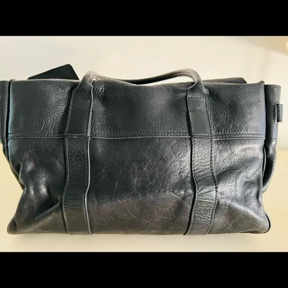 Mulberry Bayswater large, black leather pepped bag. Good condition. - Picture 2 of 8